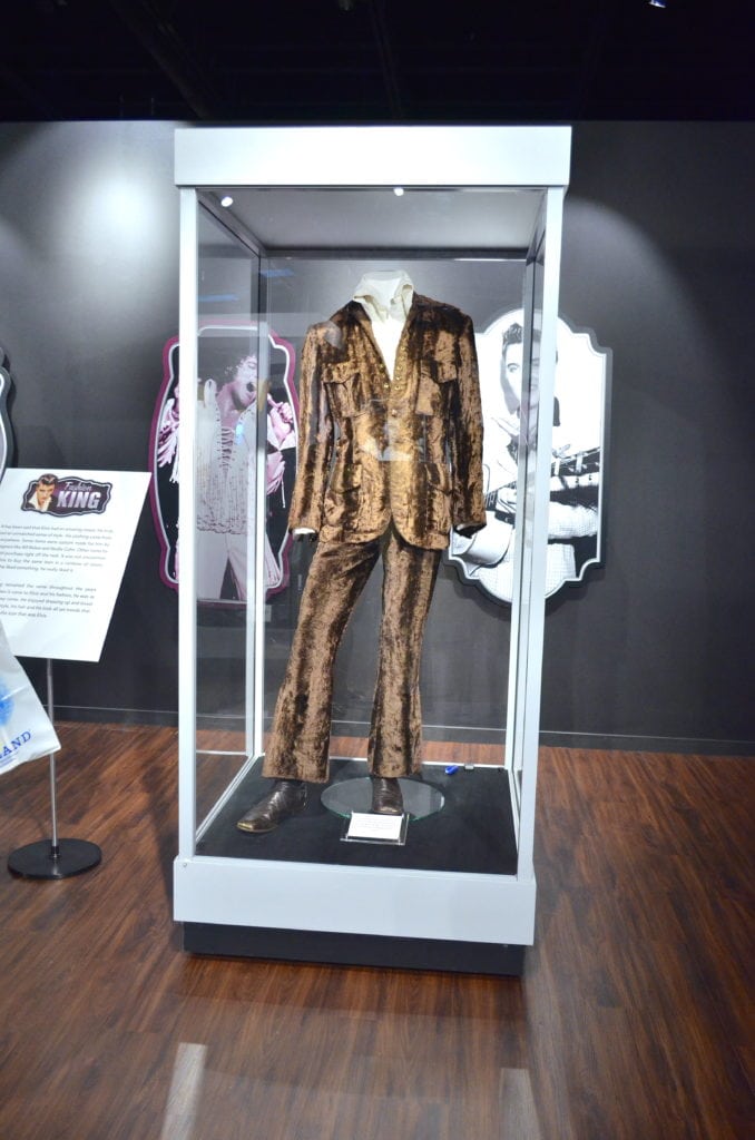 Elvis 1970s Style