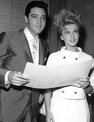 Elvis and Ann Margaret - Love Life